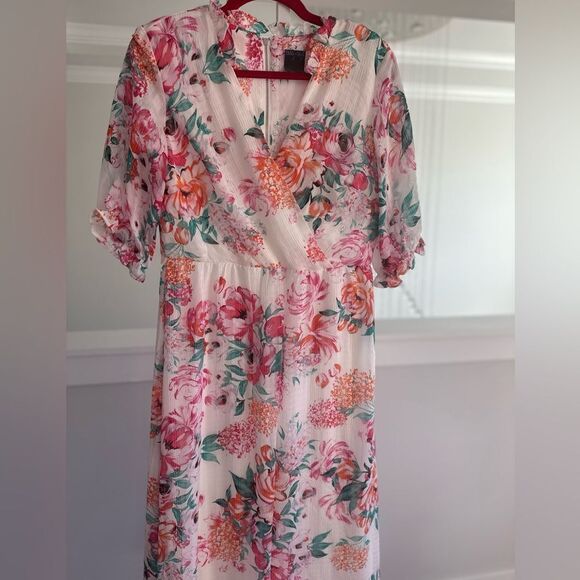 Gabby Skye Printed floral dress - Picture 8 of 10